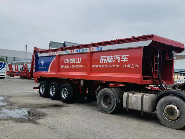 智能履带自卸车