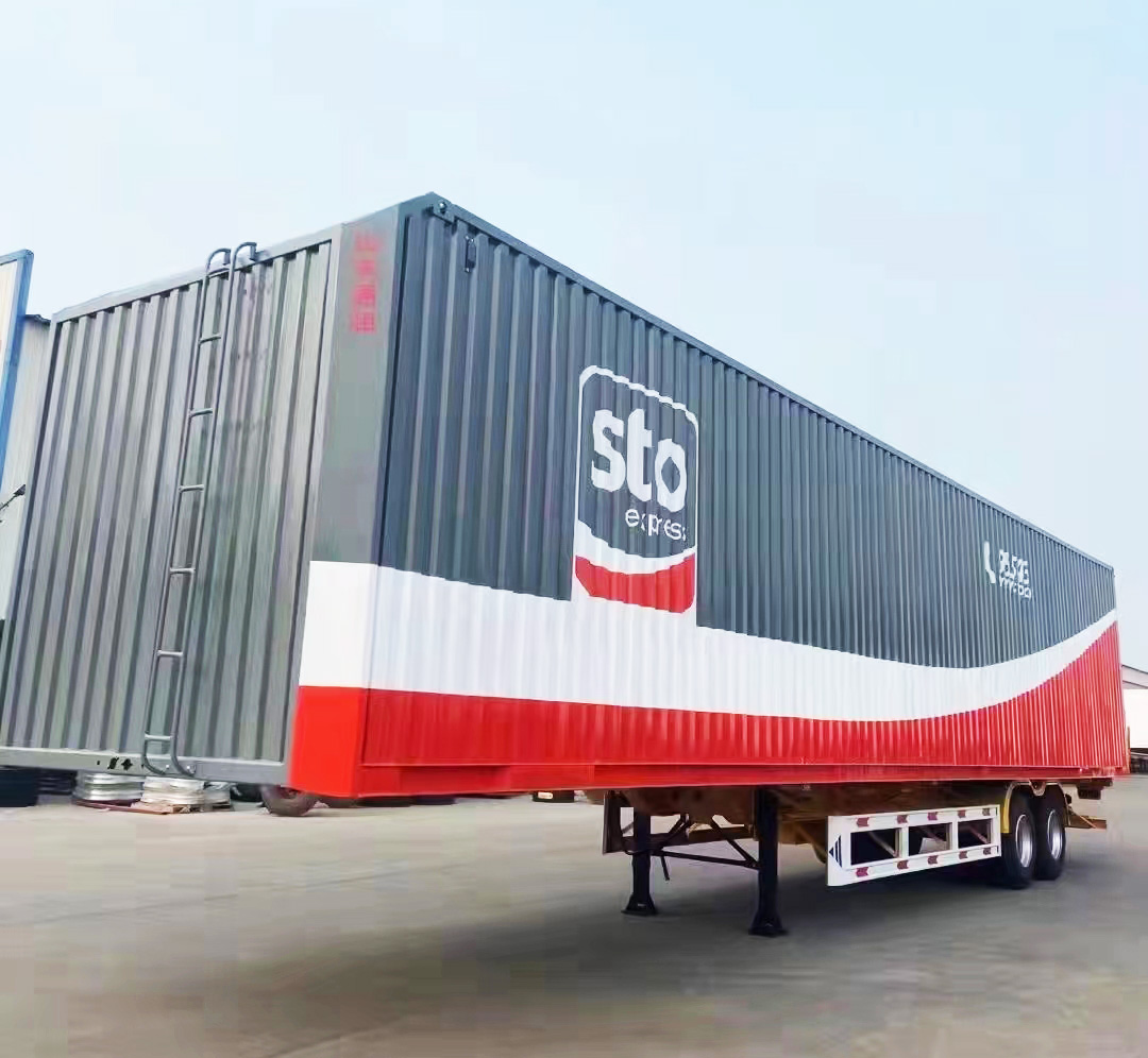 集装箱运输半挂车