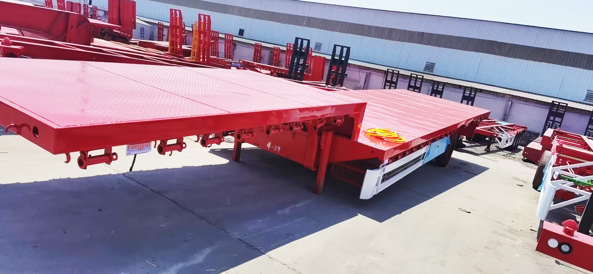平板运输半挂车
